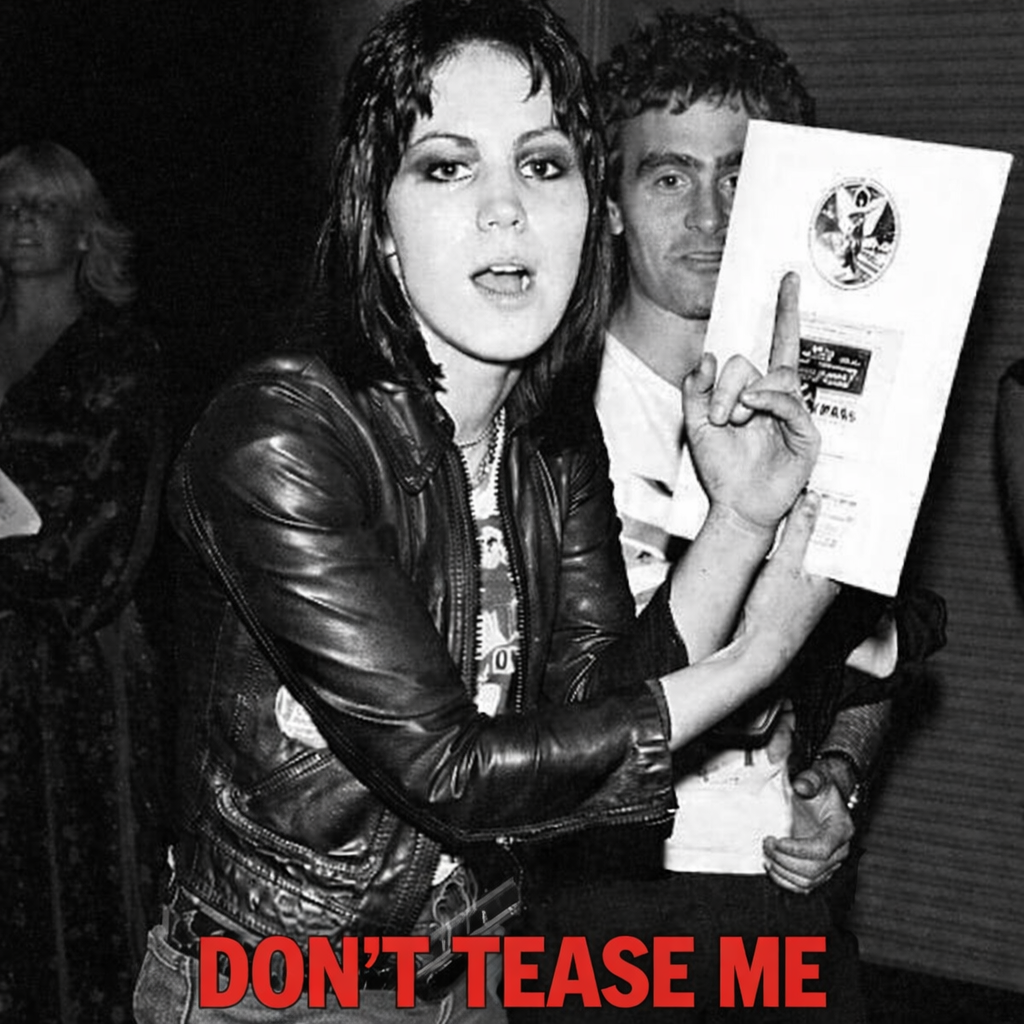 jOAN - DON'T TEASE mE
